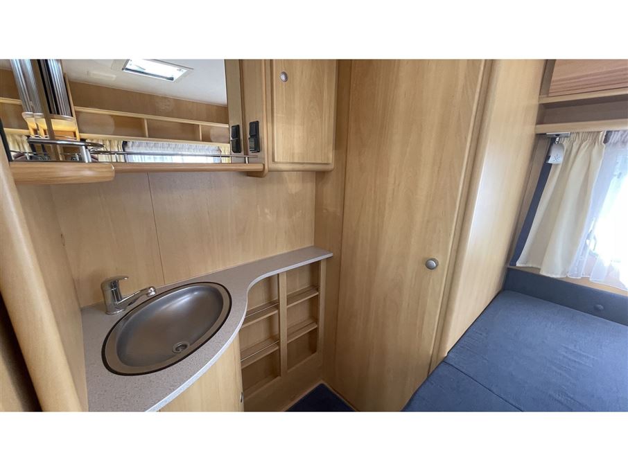 Dethleffs Camper 450 DB